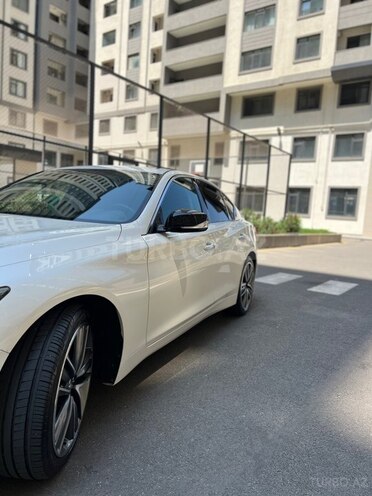 Infiniti Q50-6