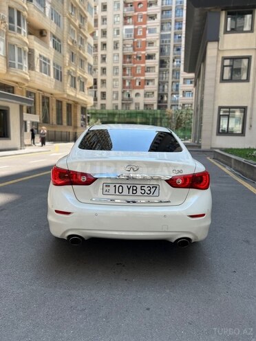 Infiniti Q50-8