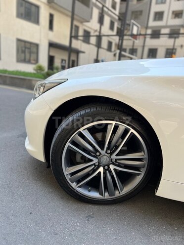 Infiniti Q50-5