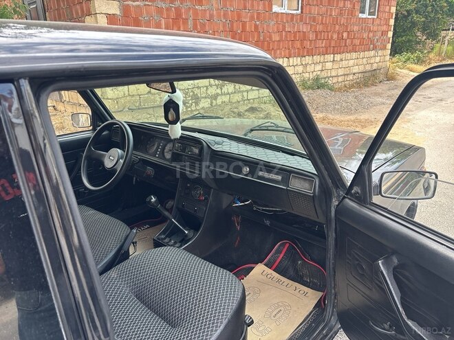 LADA (VAZ) 2107-5