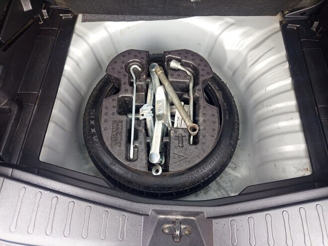 Nissan Note-17