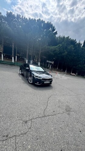 Kia K7-12