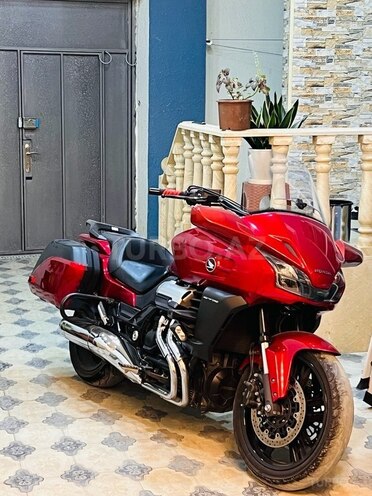 Honda CTX 1300-1