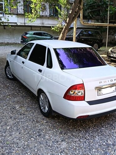 LADA (VAZ) Priora-11