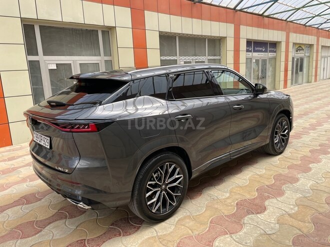 Changan Uni-Z-18