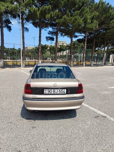 Opel Astra-3