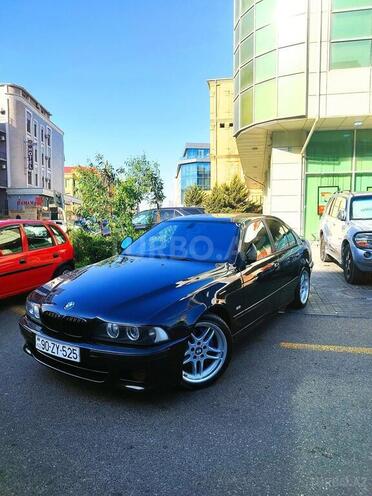 BMW 525-8