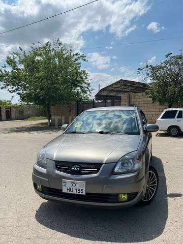 Kia Rio-3