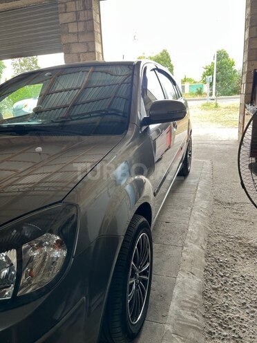 Kia Rio-4