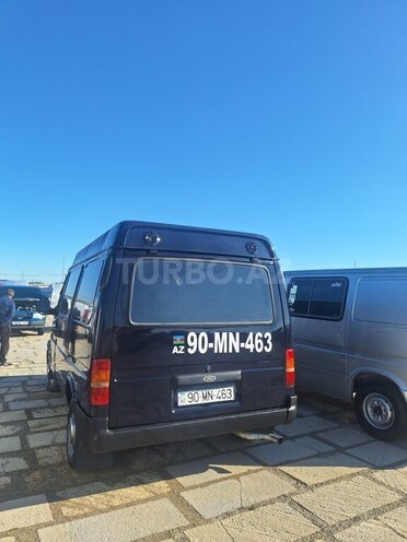 Ford Transit-2
