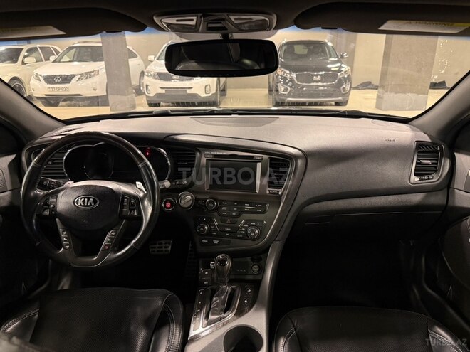 Kia Optima-15