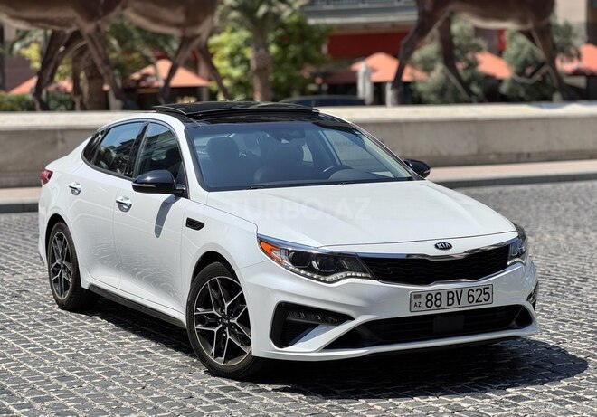 Kia Optima-4