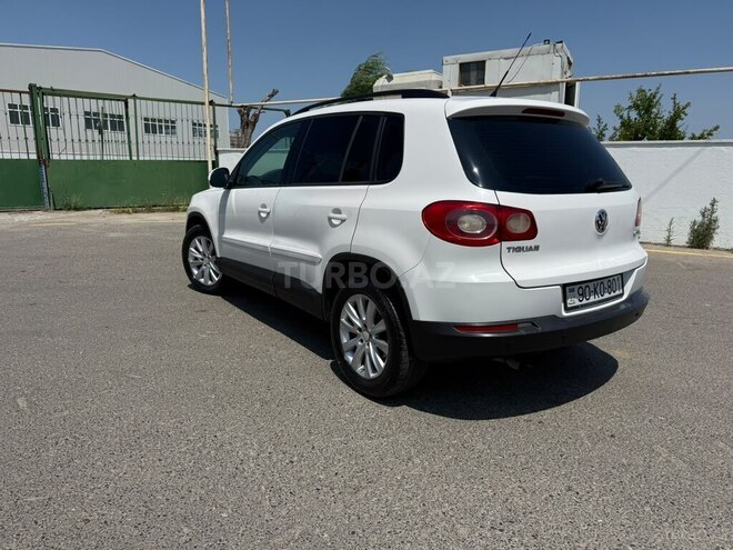 Volkswagen Tiguan-6