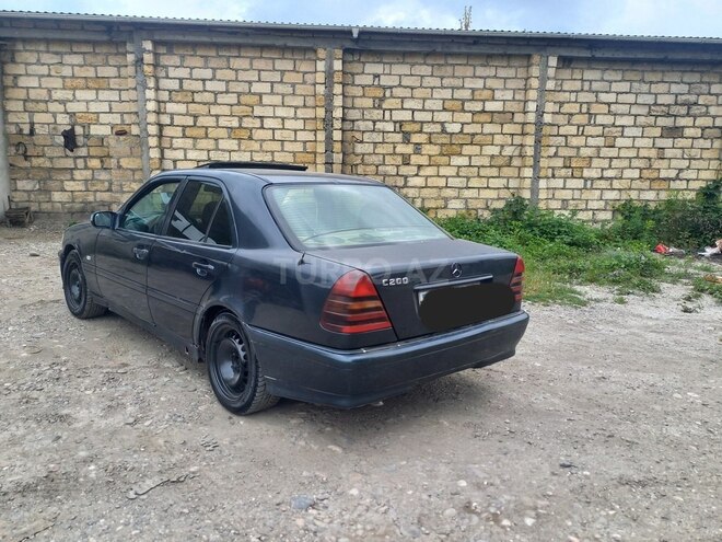 Mercedes C 180-4