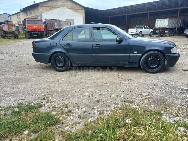 Mercedes C 180-10