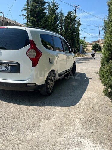 Dacia Lodgy-2