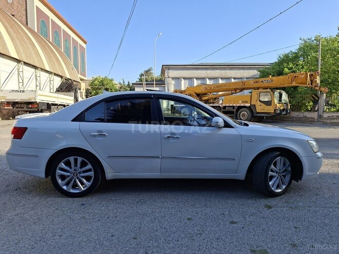 Hyundai Sonata-7
