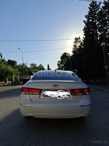 Hyundai Sonata-8