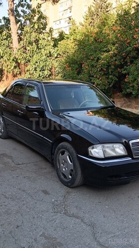 Mercedes C 230-4