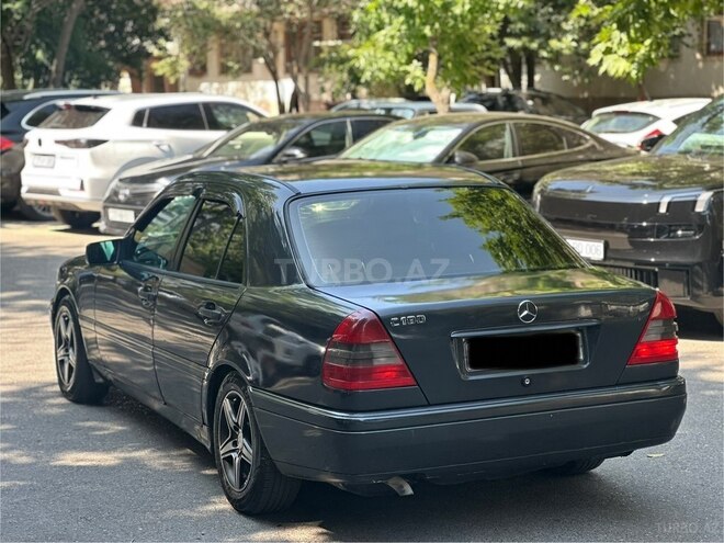 Mercedes C 180-19