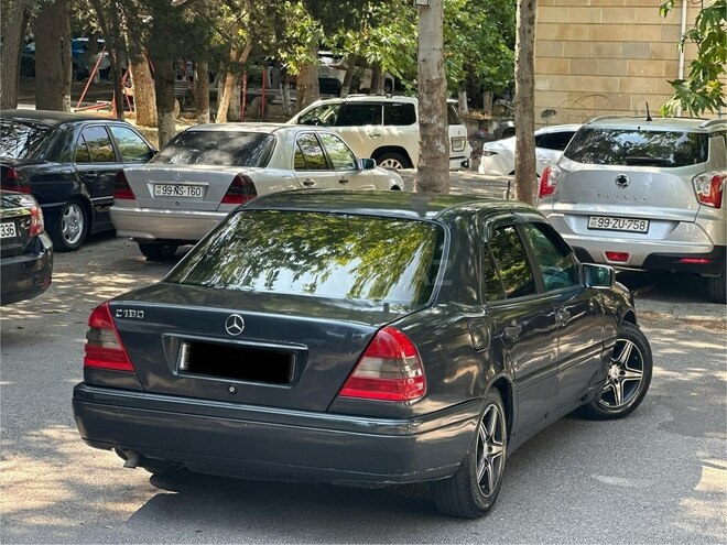 Mercedes C 180-15