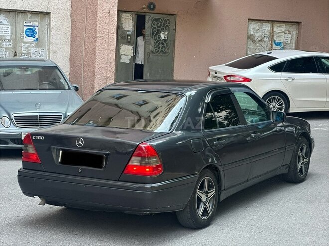 Mercedes C 180-9