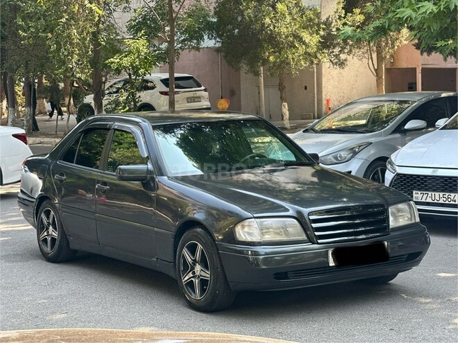 Mercedes C 180-10