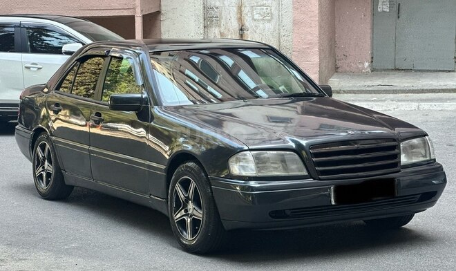 Mercedes C 180-12