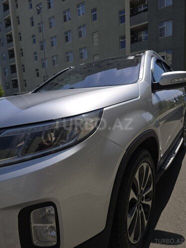 Kia Sorento-3