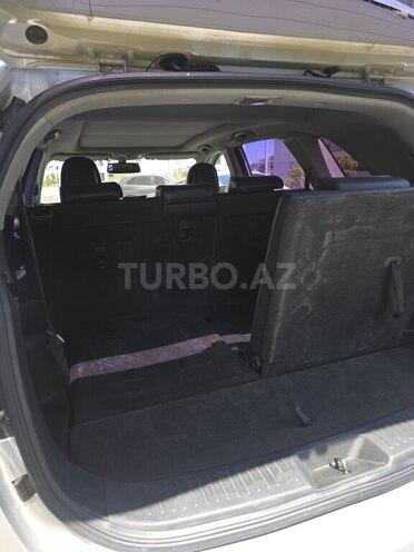 Kia Sorento-8
