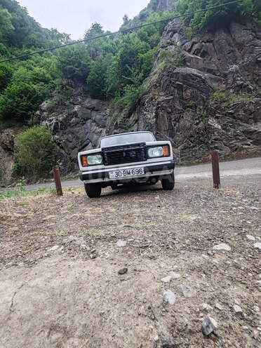 LADA (VAZ) 2107-10