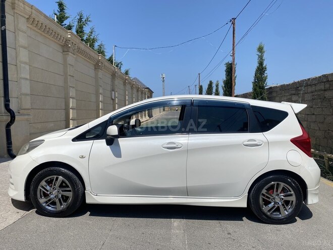 Nissan Note-5