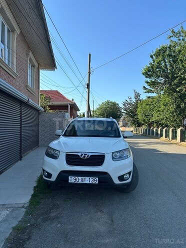 Hyundai Santa Fe-2