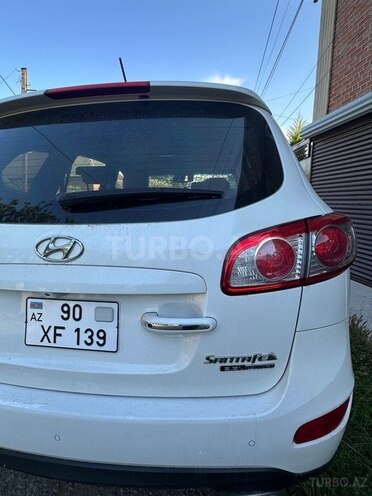 Hyundai Santa Fe-8