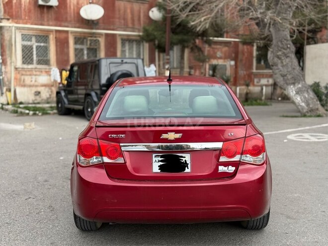 Chevrolet Cruze-2