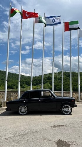 LADA (VAZ) 2107-3