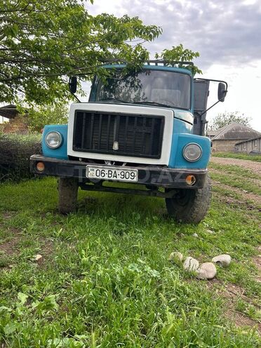 GAZ 53-1