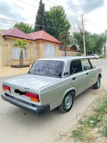 LADA (VAZ) 2107-6
