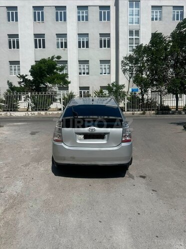 Toyota Prius-6