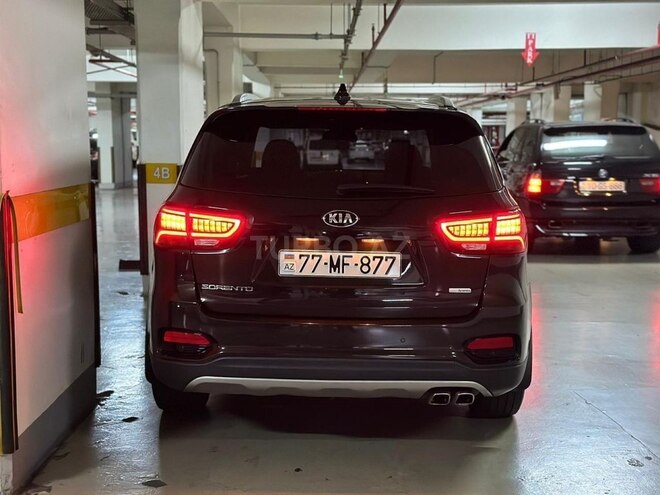Kia Sorento-10