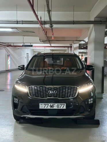 Kia Sorento-1