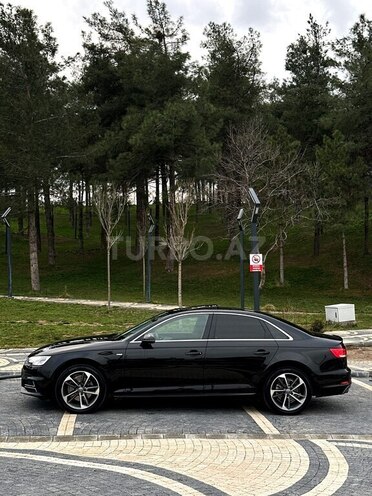 Audi A4-3