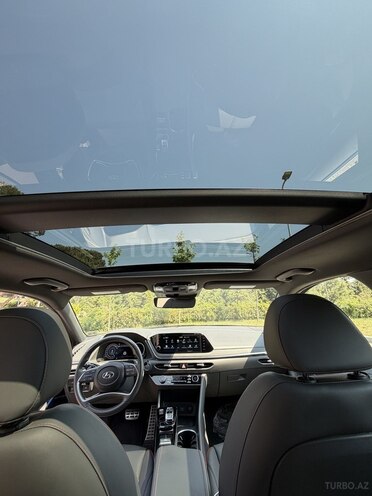 Hyundai Sonata-9