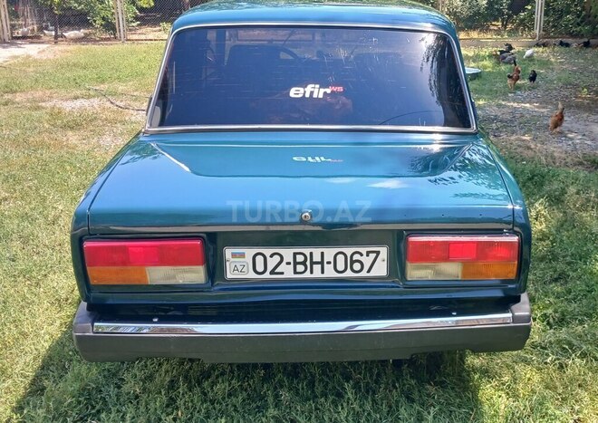 LADA (VAZ) 2107-2