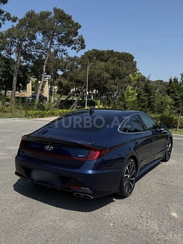 Hyundai Sonata-6