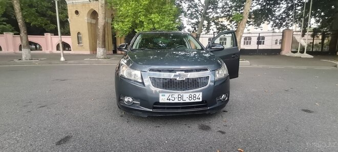 Chevrolet Cruze-2