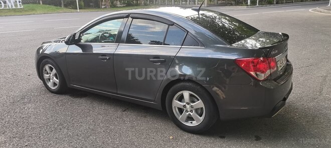 Chevrolet Cruze-7