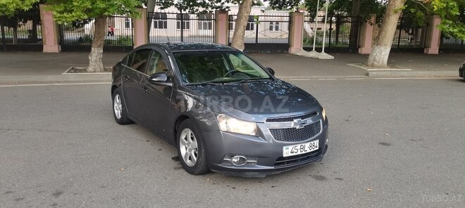 Chevrolet Cruze-11