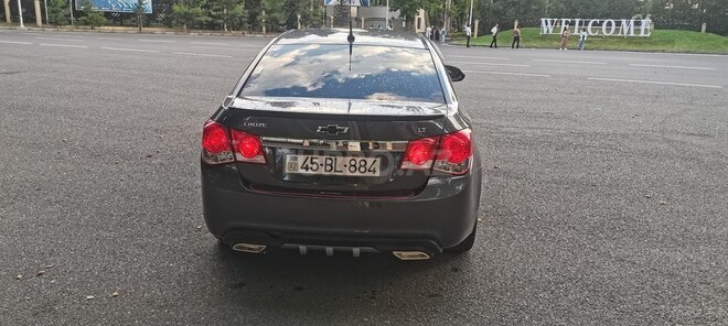 Chevrolet Cruze-8