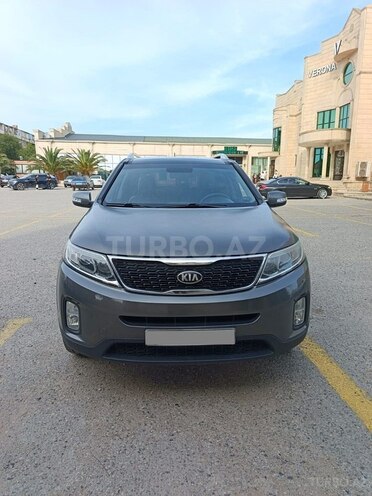 Kia Sorento-1